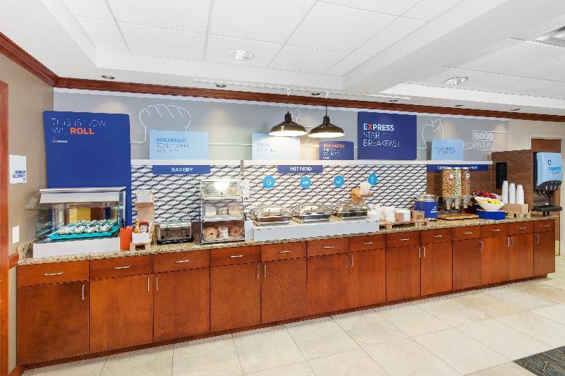 Holiday Inn Express & Suites Tilton By Ihg Exterior photo